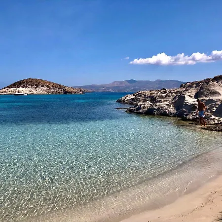 Rossi Paros Luxury And Apartment