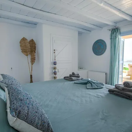 Rossi Paros Luxury And Apartment