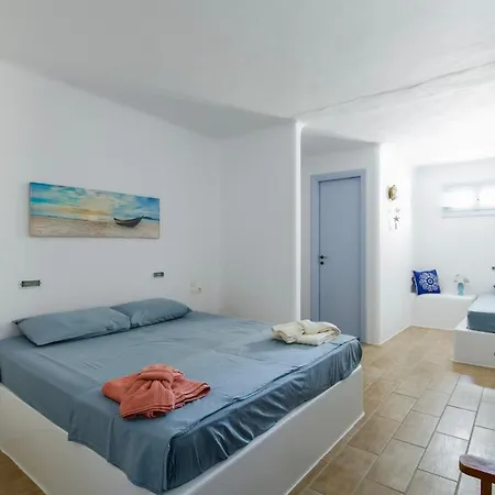 Rossi Paros Luxury And Apartment Drios