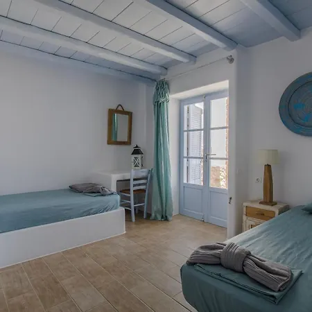 Rossi Paros Luxury And Apartment *